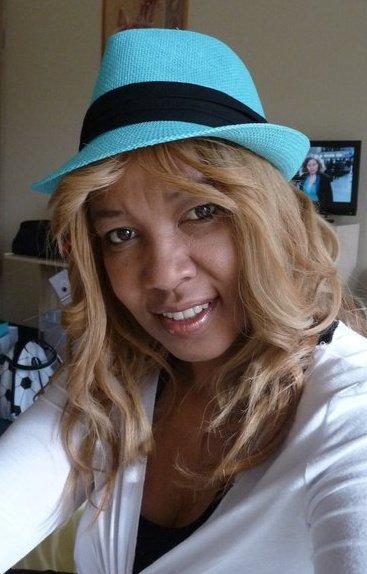 Künstler Charmaine Ziert